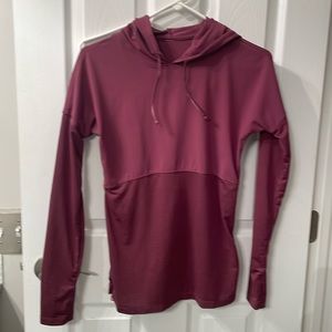 Fabletics - hooded T